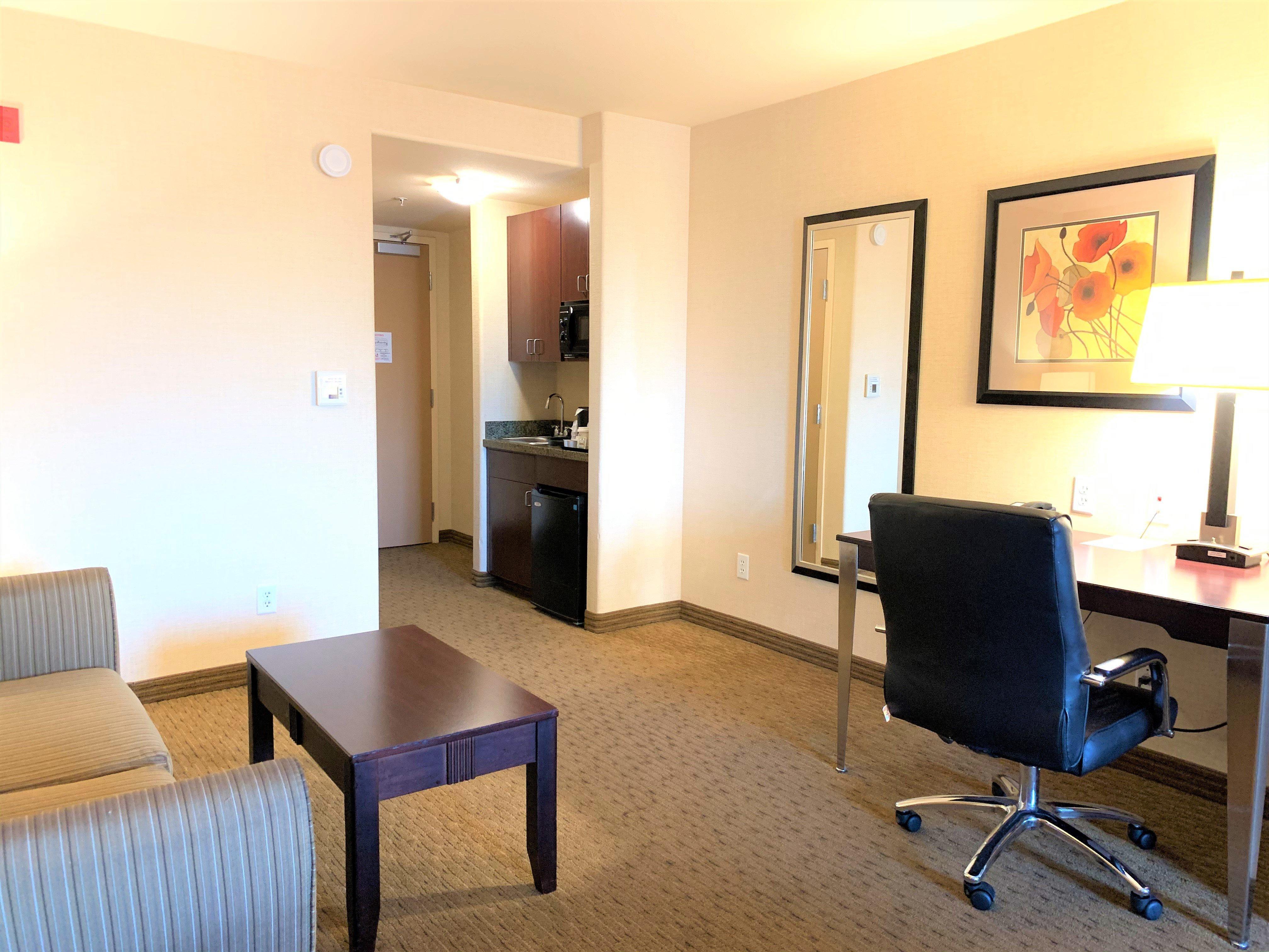 Holiday Inn Express Fresno Northwest - Herndon By Ihg Exterior photo